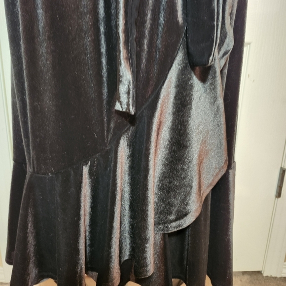 George black velvet tie-waist wrap skirt  in size xl - Picture 8 of 12
